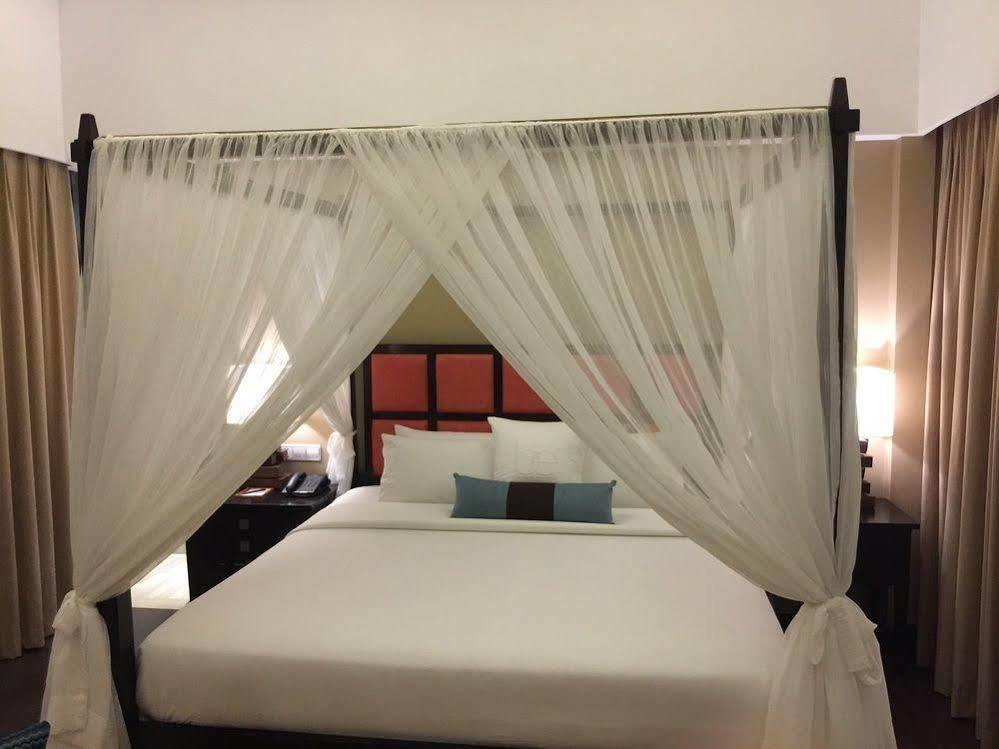 Bohol Wonderlagoon Resort Panglao Exteriör bild